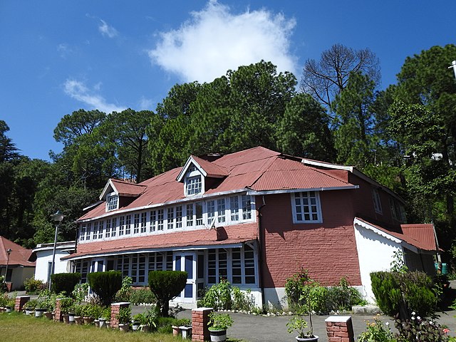 tourist places near solan